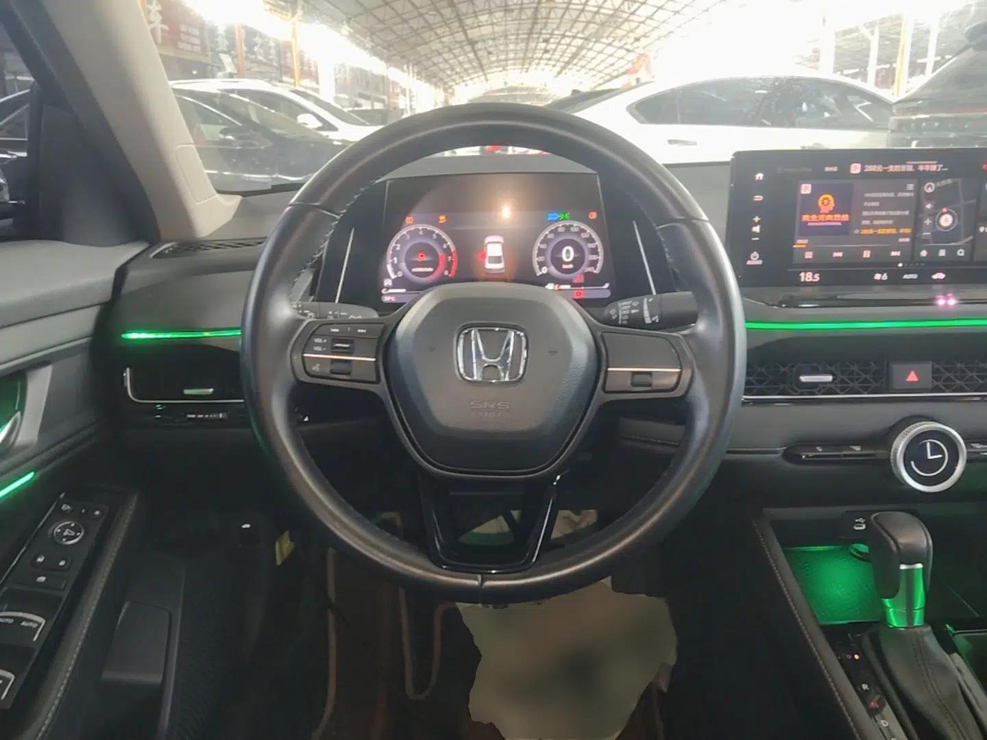 Honda Inspire 2023 260TURBO Elegant Edition — миниатюра 13
