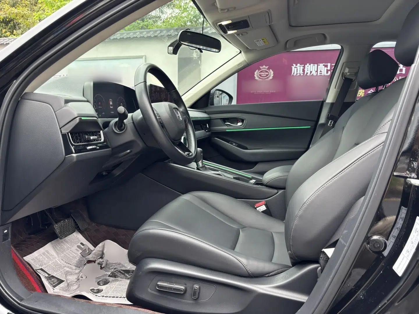 Honda Inspire 2023 260TURBO Elegant Edition — миниатюра 17