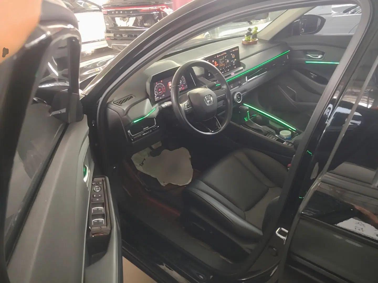 Honda Inspire 2023 260TURBO Elegant Edition — миниатюра 18