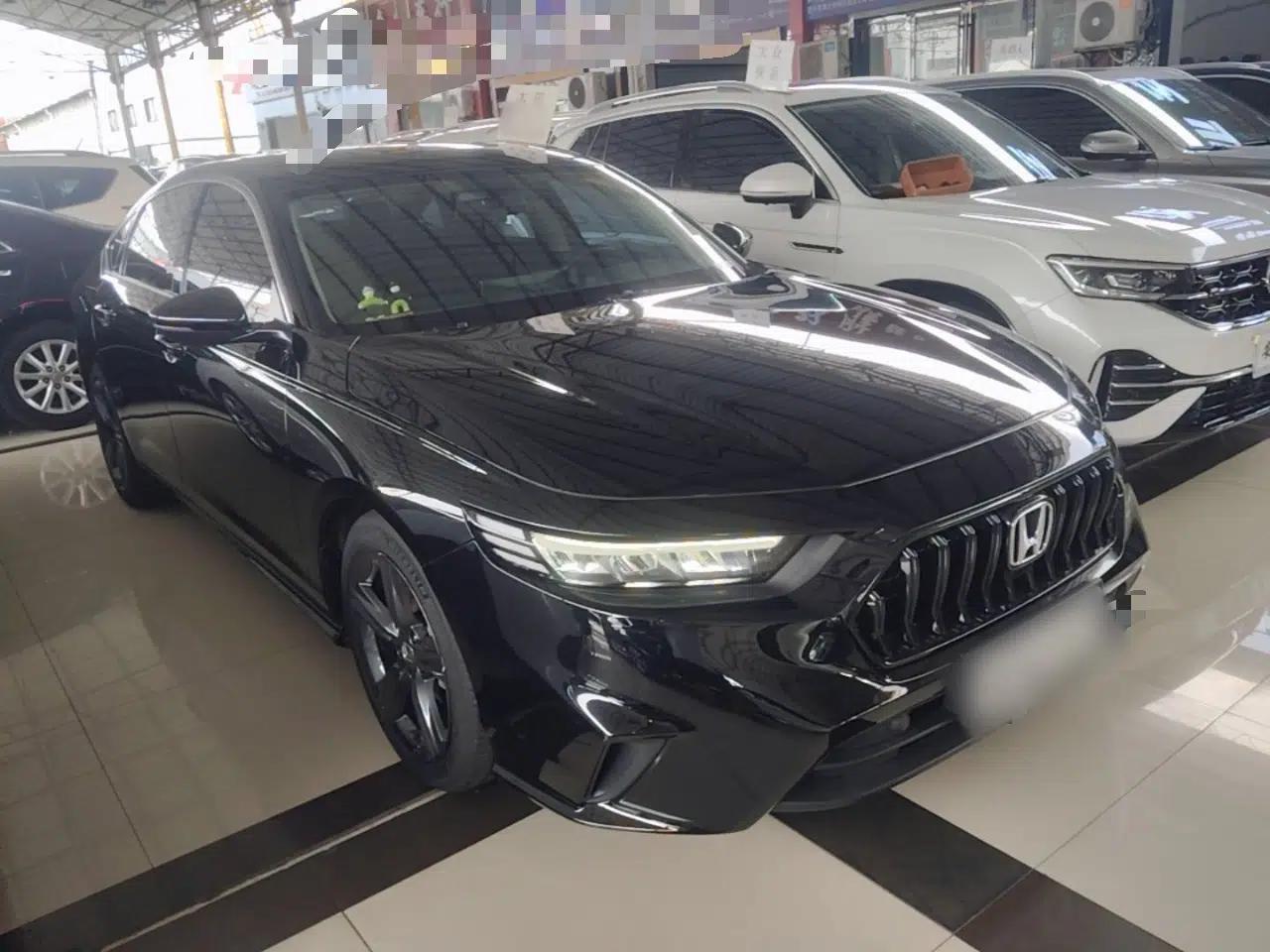 Honda Inspire 2023 260TURBO Elegant Edition — миниатюра 3