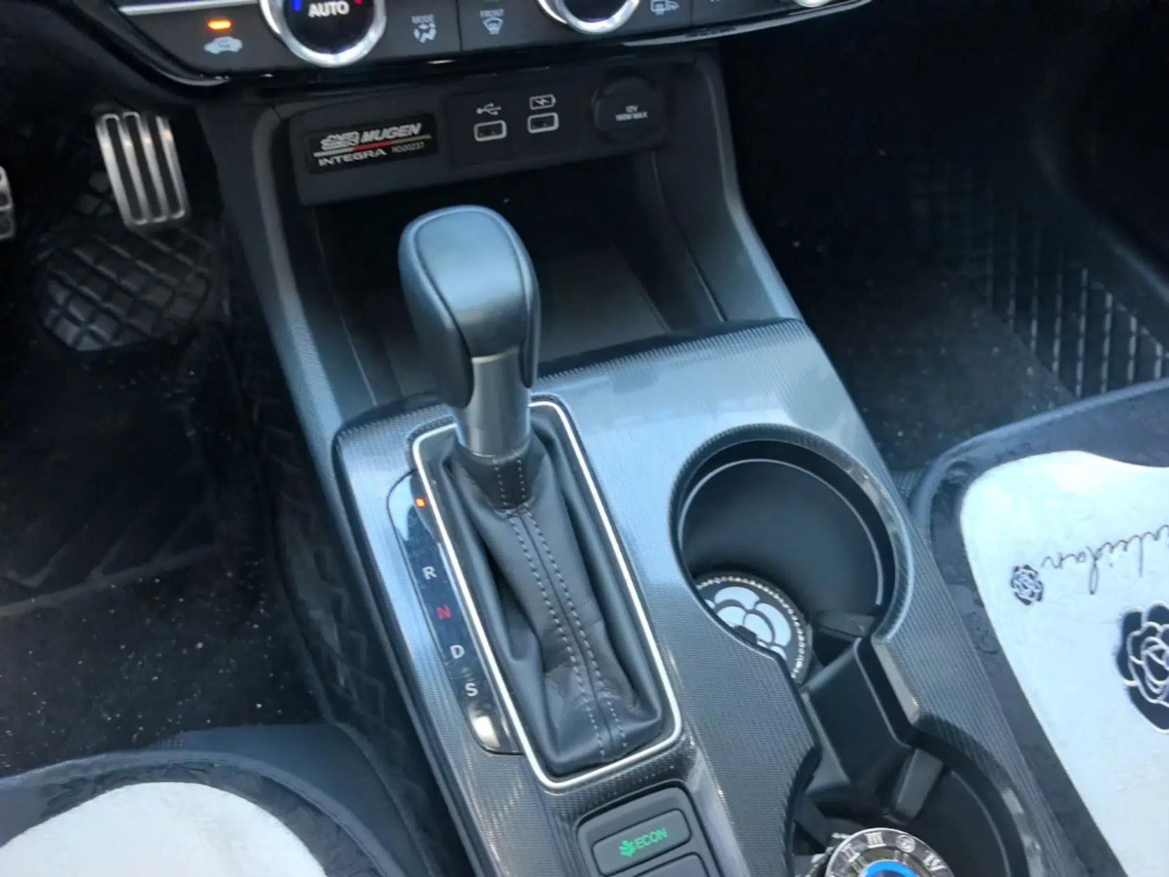 Honda Integra 2024 240TURBO CVT Acura MUGEN Edition — миниатюра 16