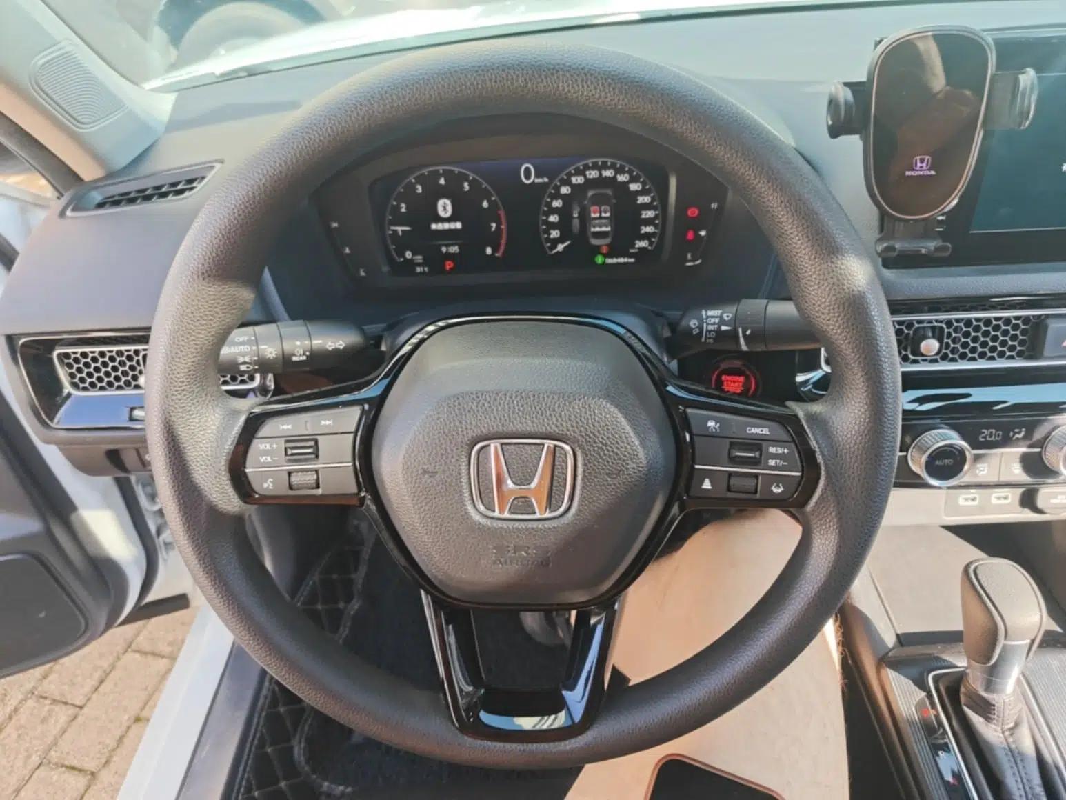 Honda Integra 2022 240TURBO CVT Technology Edition — миниатюра 13