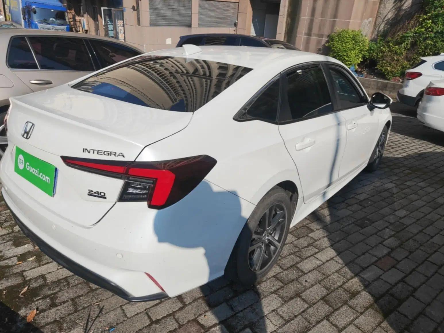 Honda Integra 2022 240TURBO CVT Technology Edition — миниатюра 6