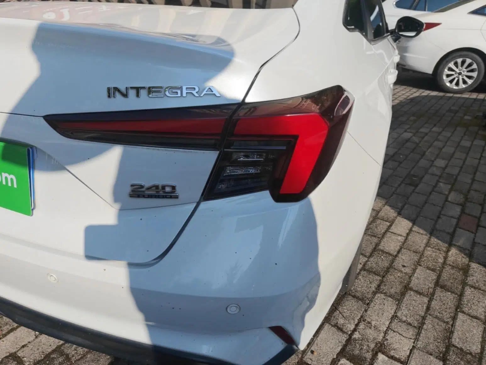 Honda Integra 2022 240TURBO CVT Technology Edition — миниатюра 9