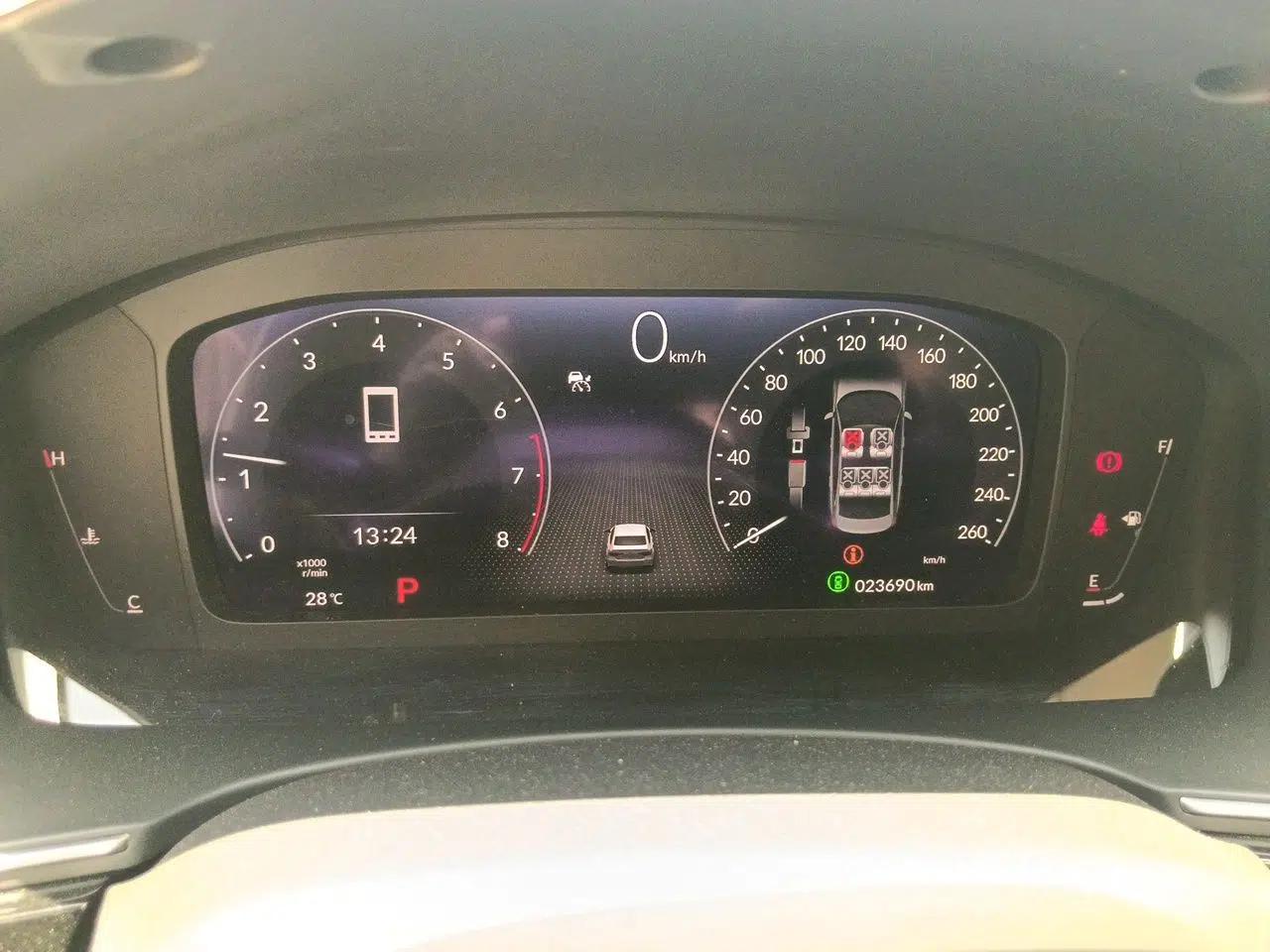Honda Integra 2022 240TURBO CVT Luxury Edition — миниатюра 11