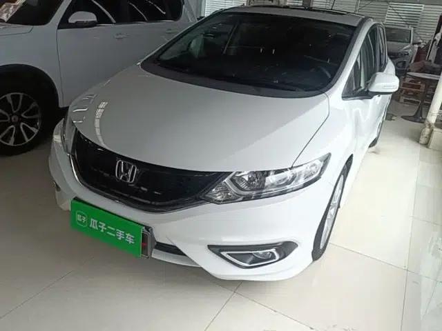 Honda Jade 2016 1.8L Automatic Comfort Elite Version 5 Seats