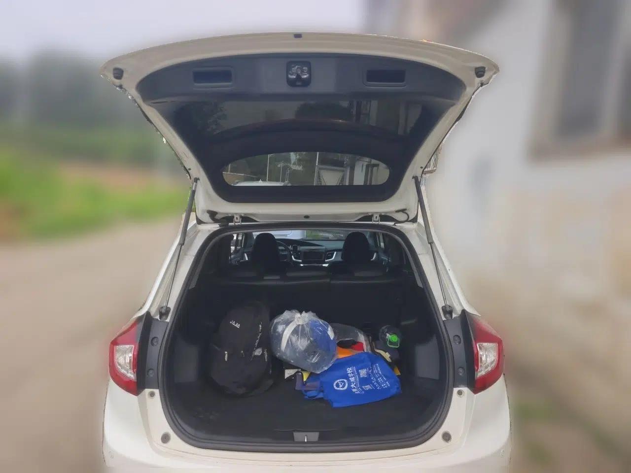 Honda Jade 2014 1.8L Automatic Comfort Elite Version 5 Seats — миниатюра 19