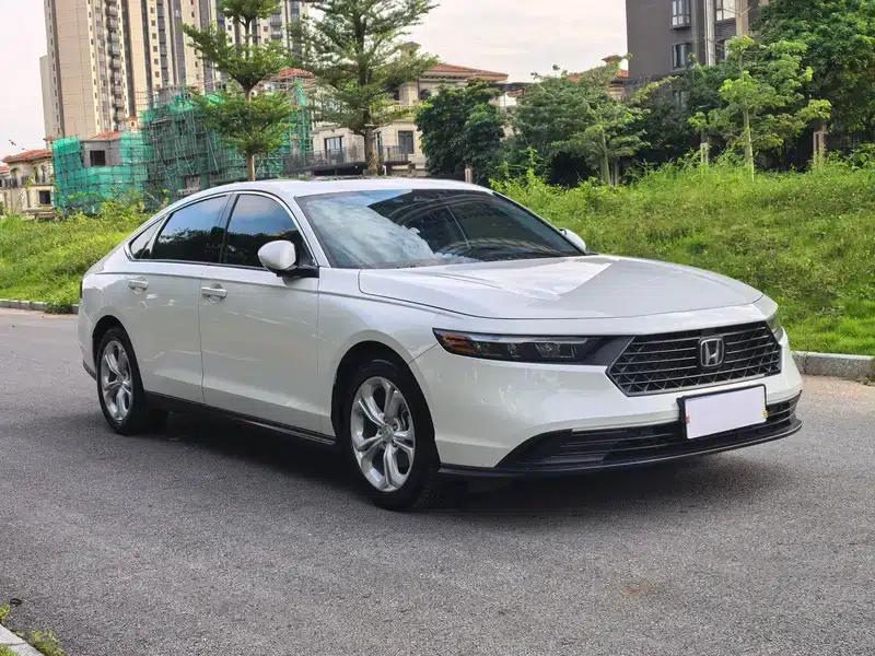 2023 Honda Accord 260TURBO Smart Edition — миниатюра 3