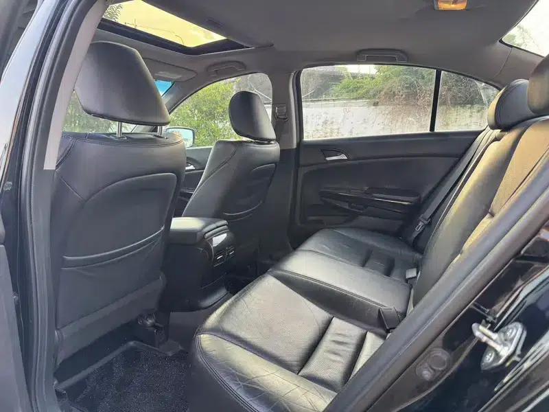 2013 Honda Accord 2.0L SE — миниатюра 9