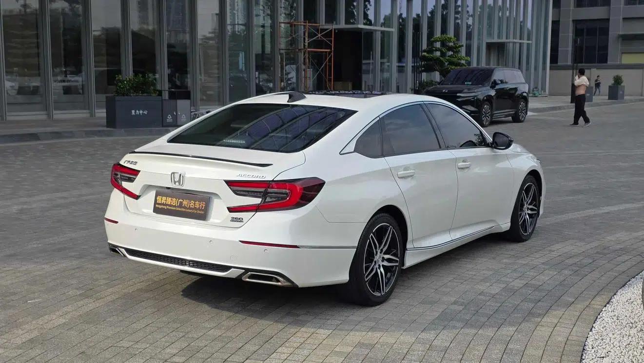 Accord 2022 260TURBO Phantom Night Premium Edition — миниатюра 7