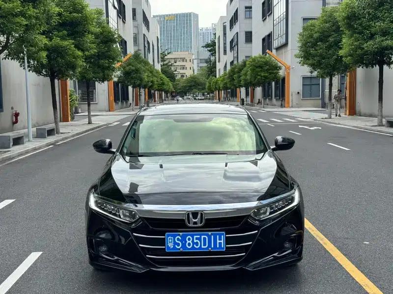 2022 Honda Accord 260TURBO Luxury Edition — миниатюра 2