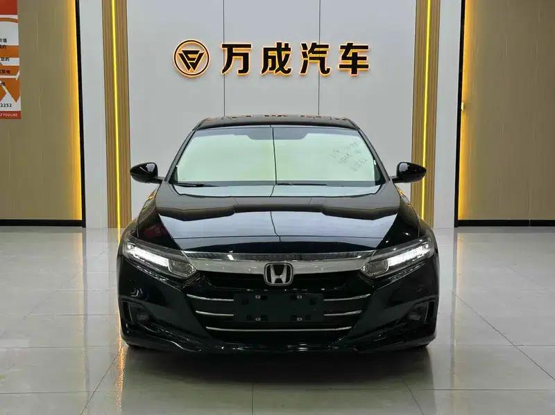 2022 Honda Accord 260TURBO Luxury Edition — миниатюра 2