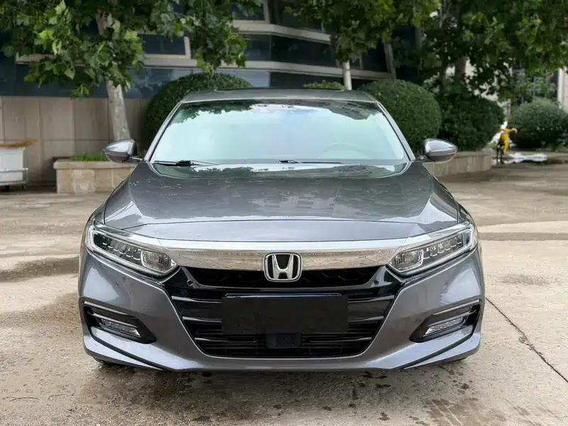 2018 Honda Accord 260TURBO Luxury Edition (China VI Emission Standard) — миниатюра 2