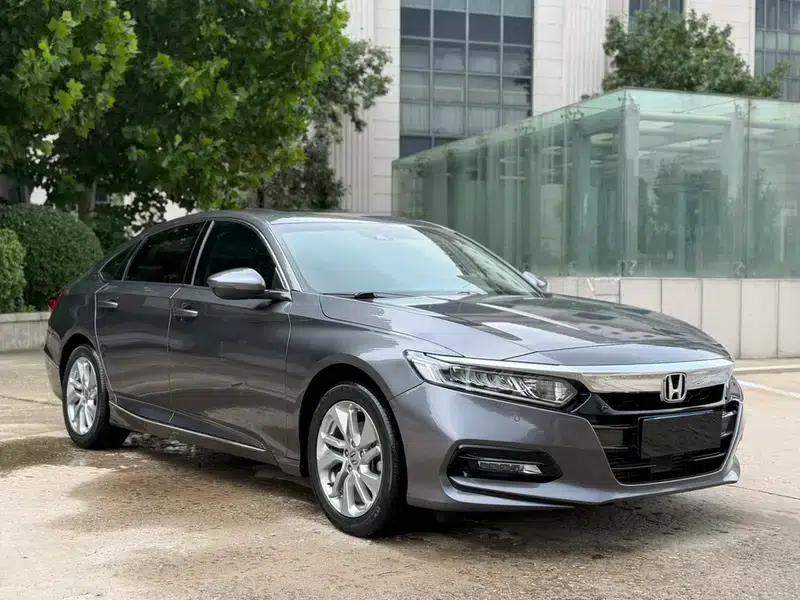 2018 Honda Accord 260TURBO Luxury Edition (China VI Emission Standard) — миниатюра 3