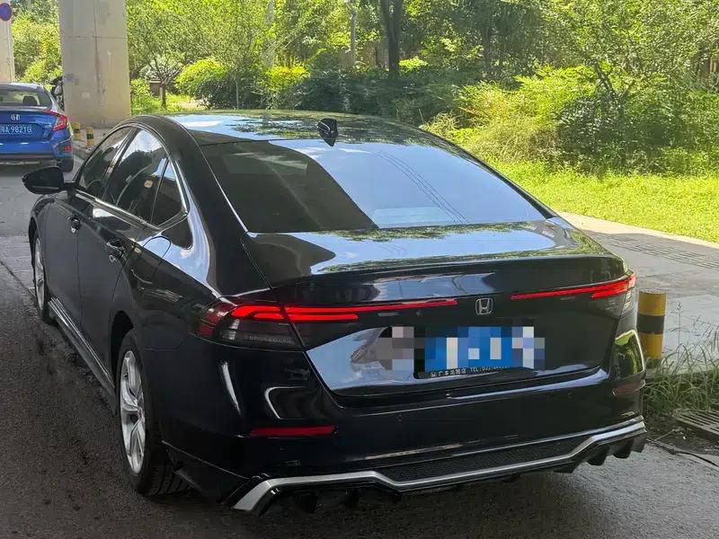 2023 Honda Accord 260TURBO Smart Edition — миниатюра 4
