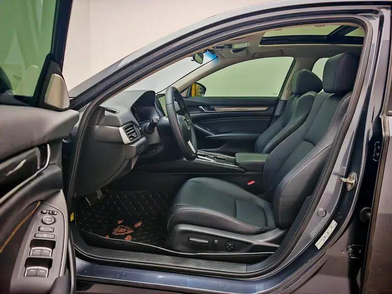 Accord 2022 260TURBO Phantom Night Premium Edition — миниатюра 17