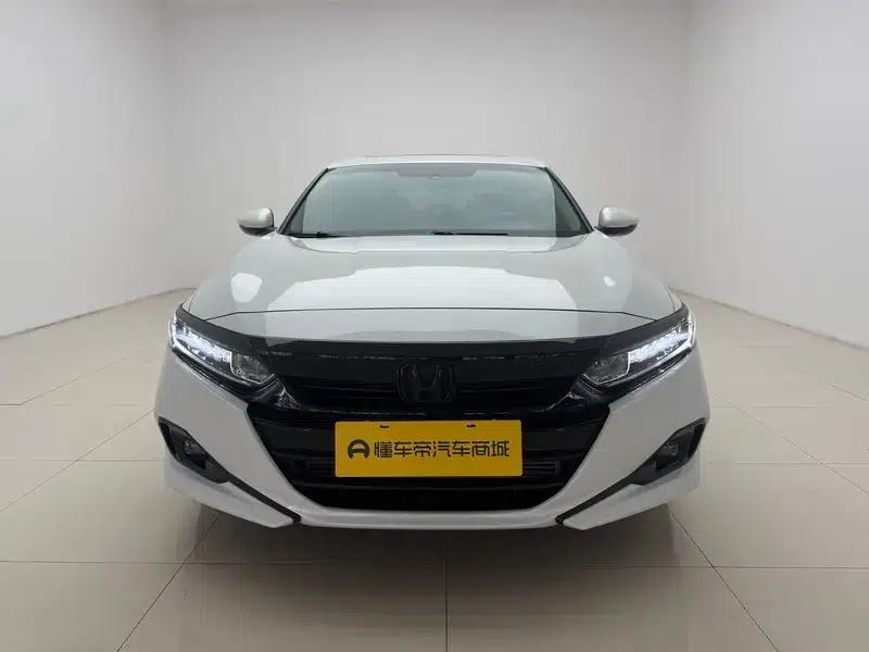 2022 Honda Accord 260TURBO Luxury Edition — миниатюра 2