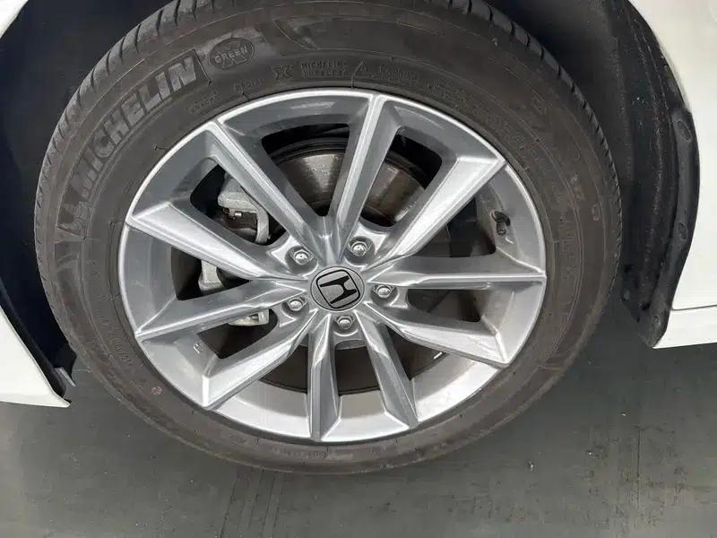 2022 Honda Accord 260TURBO Luxury Edition — миниатюра 22