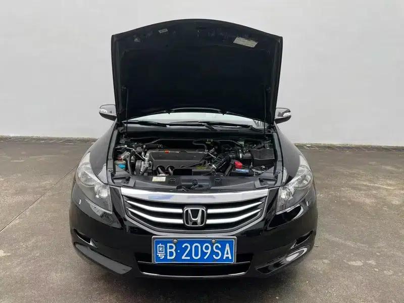 2011 Honda Accord 2.4L EXL Navi — миниатюра 7