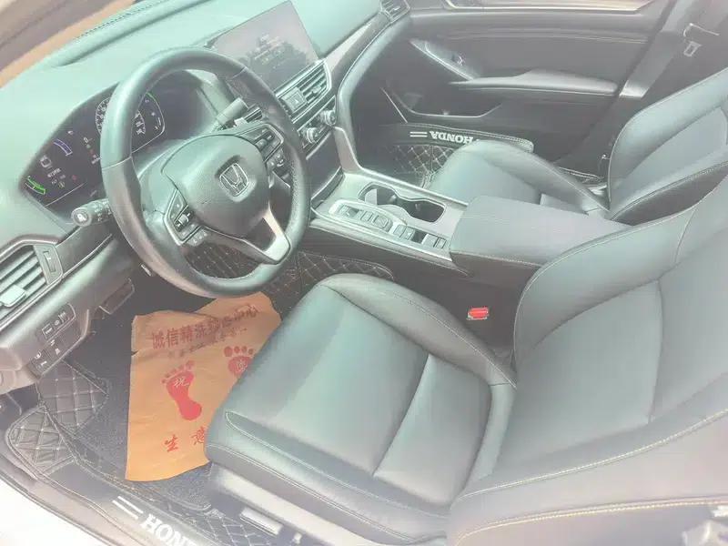 2022 Honda Accord Hybrid 2.0L Phantom Night Edition — миниатюра 12
