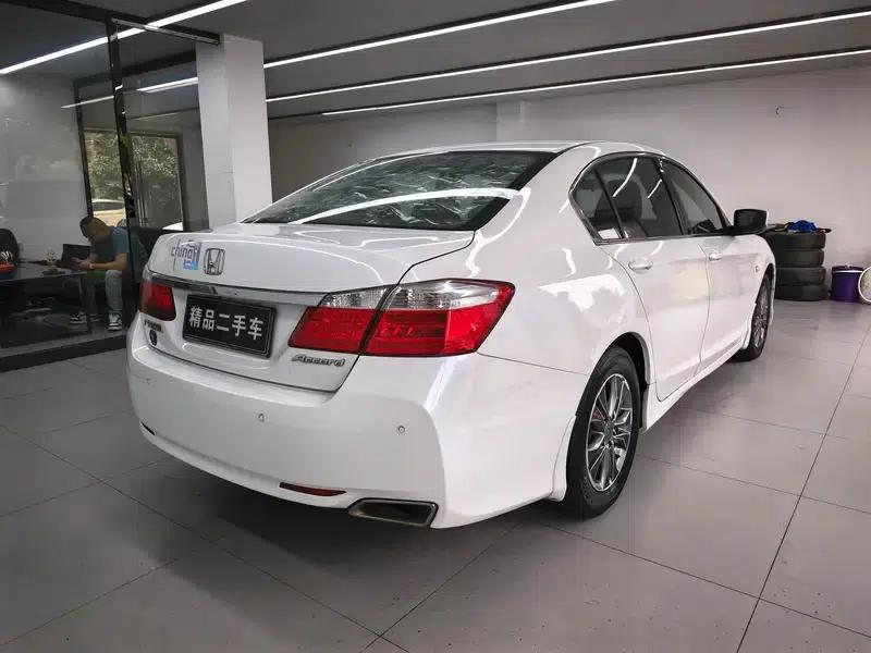 2015 Honda Accord 2.0L LX Comfort Edition — миниатюра 7