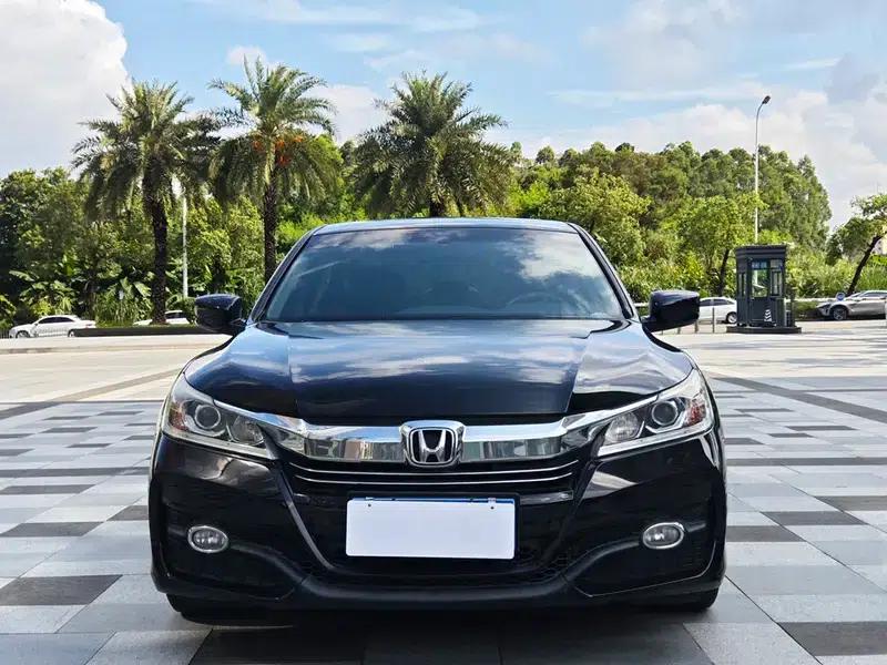 2016 Honda Accord 2.0L Comfort Edition — миниатюра 2