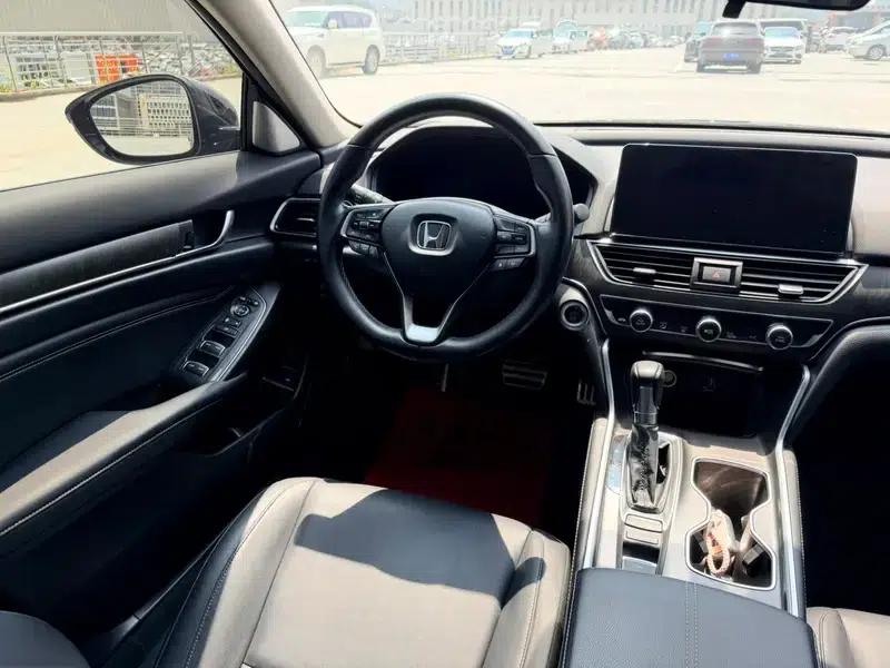 Accord 2022 260TURBO Phantom Night Premium Edition — миниатюра 11