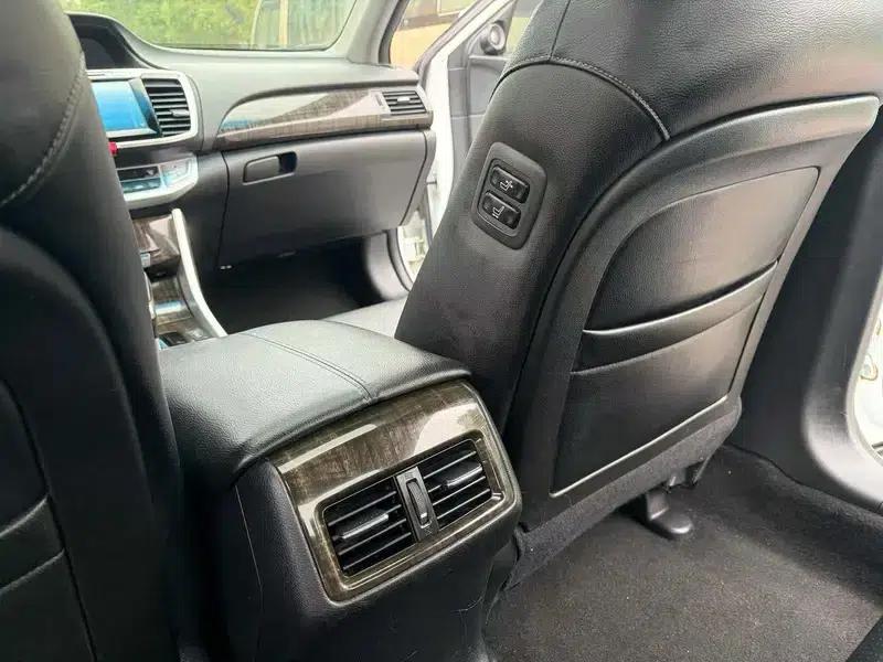2014 Honda Accord 2.4L EX Luxury Edition — миниатюра 5