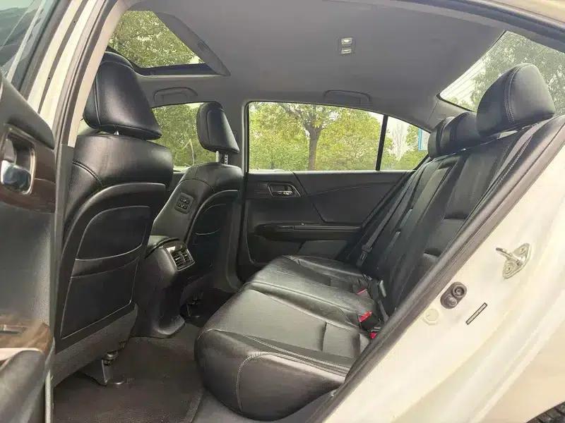 2014 Honda Accord 2.4L EX Luxury Edition — миниатюра 9