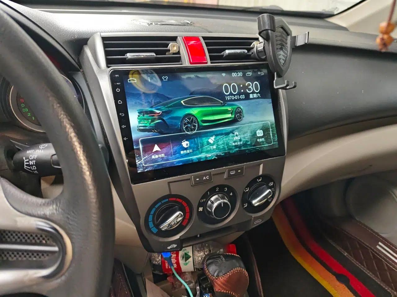 Honda City Classic 2012 1.5L Automatic Elite Edition — миниатюра 13