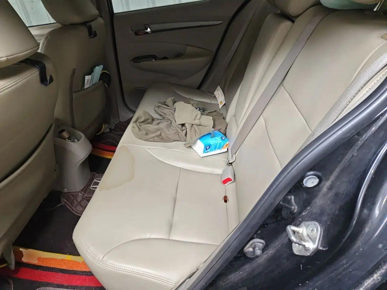 Honda City Classic 2012 1.5L Automatic Elite Edition — миниатюра 17
