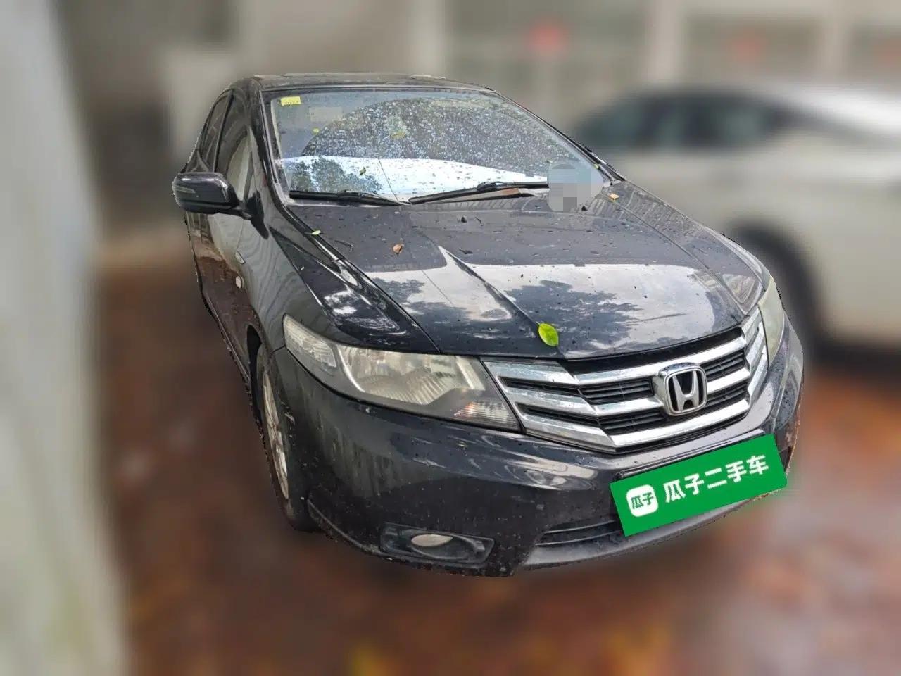 Honda City Classic 2012 1.5L Automatic Elite Edition — миниатюра 3