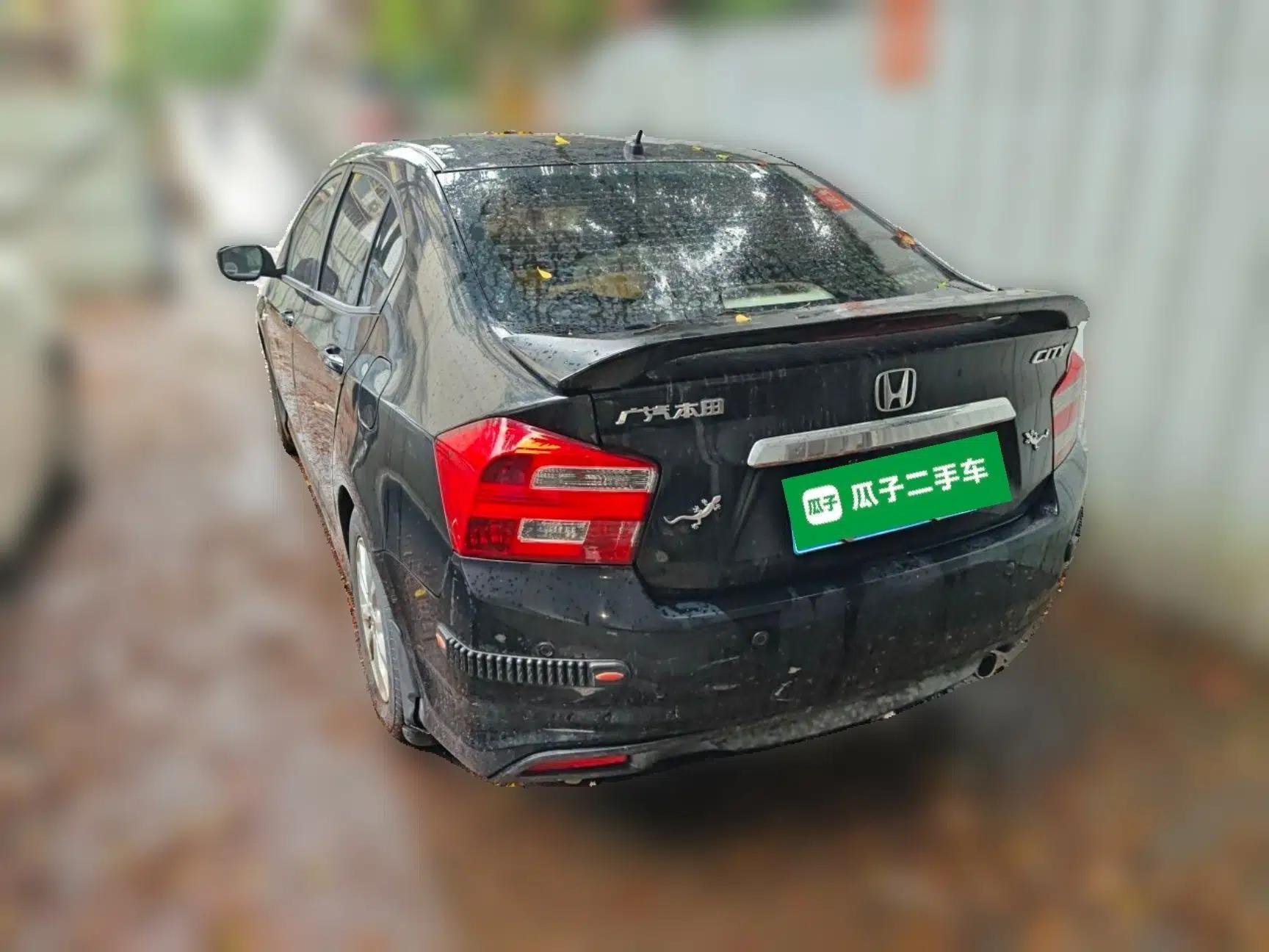 Honda City Classic 2012 1.5L Automatic Elite Edition — миниатюра 4