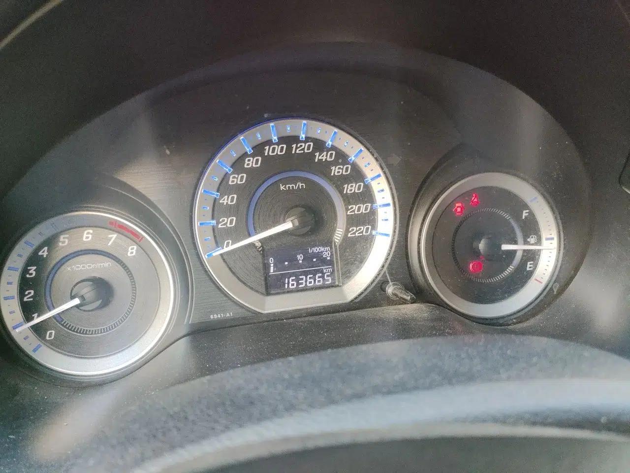 Honda City Classic 2008 1.5L manual comfort version — миниатюра 11