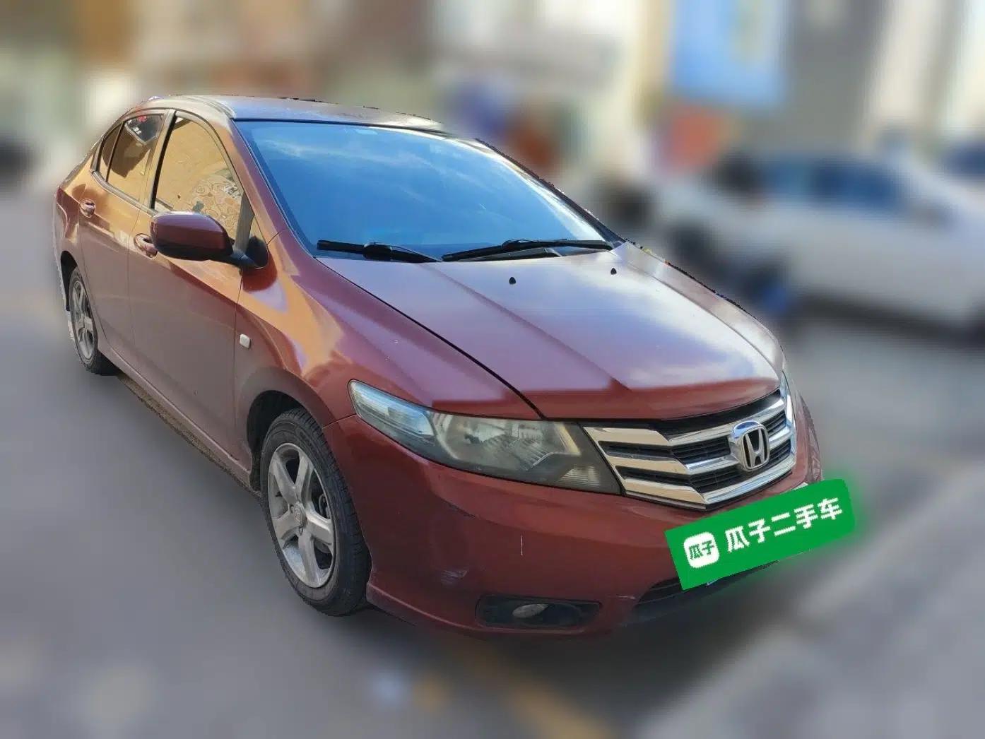 Honda City Classic 2008 1.5L manual comfort version — миниатюра 3