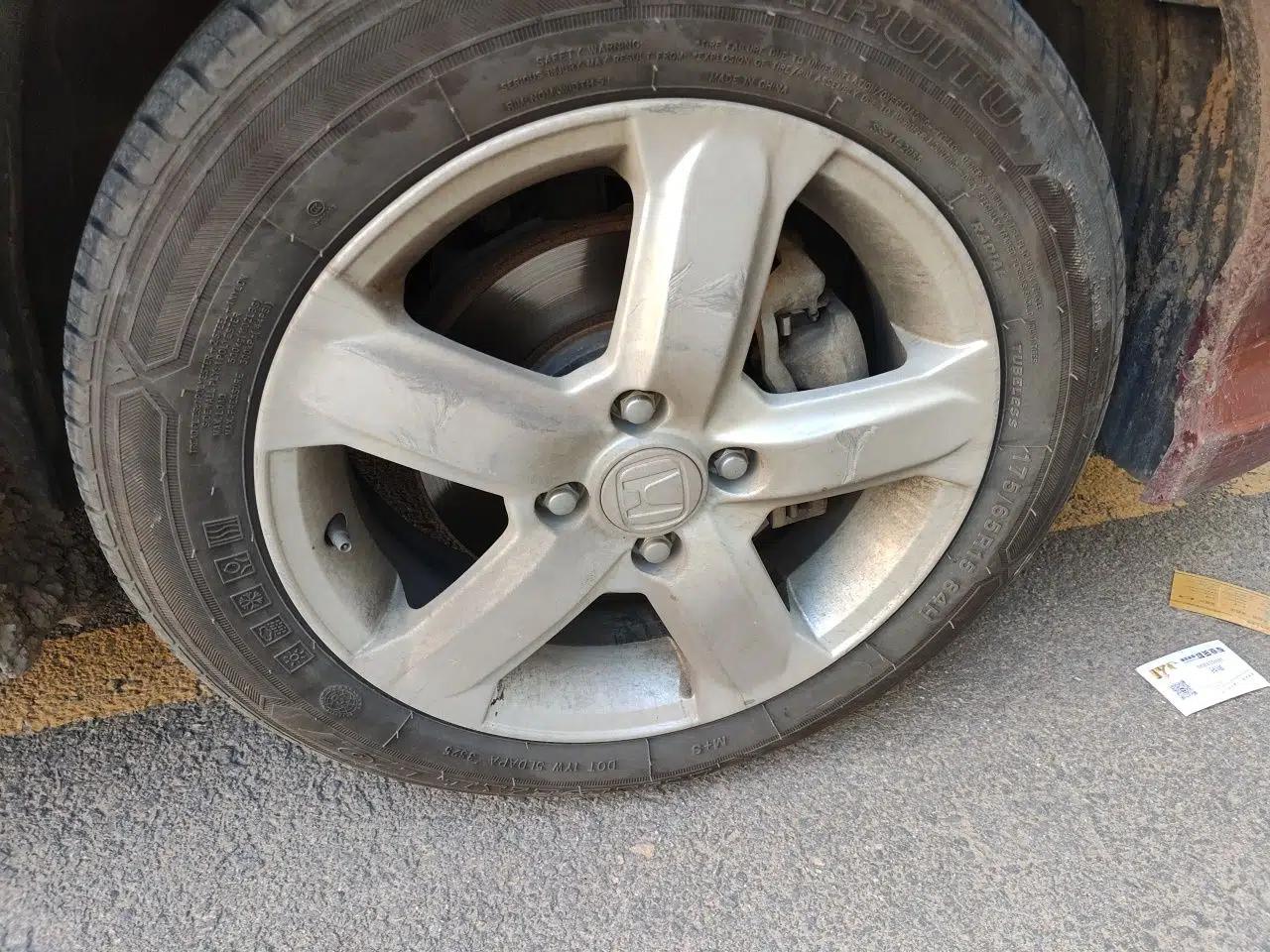 Honda City Classic 2008 1.5L manual comfort version — миниатюра 8