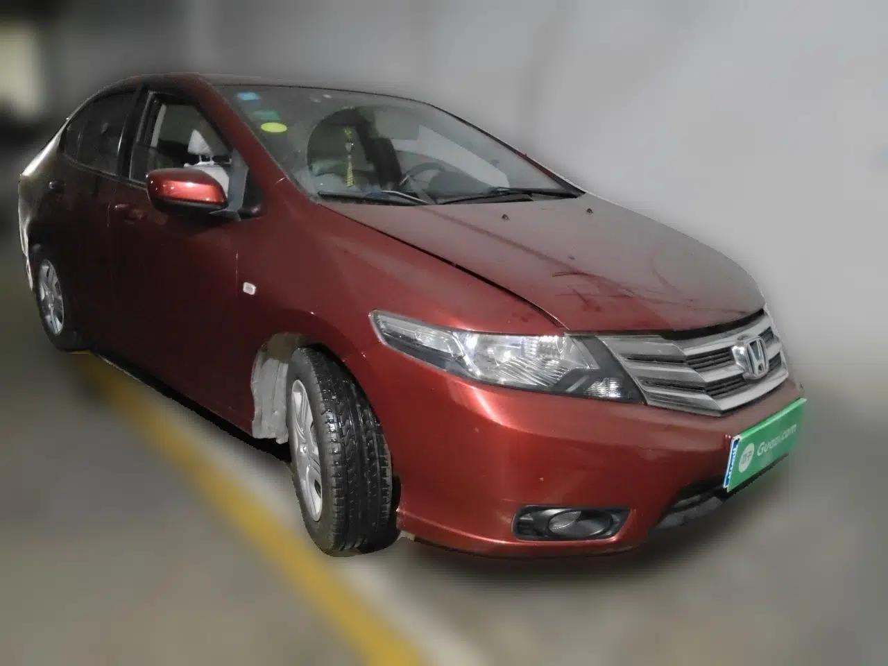 Honda City Classic 2012 1.5L manual Comfort version — миниатюра 3