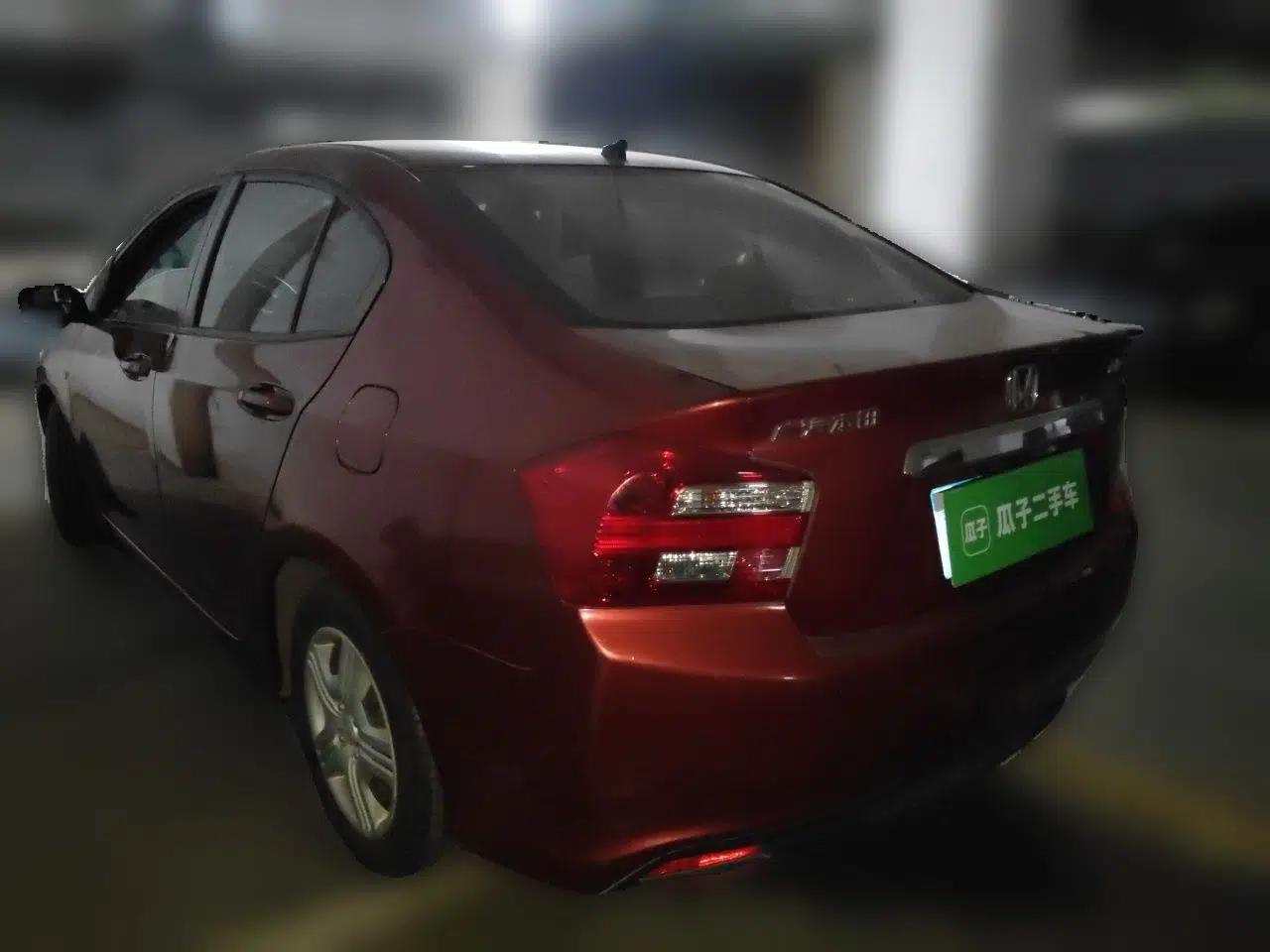 Honda City Classic 2012 1.5L manual Comfort version — миниатюра 4