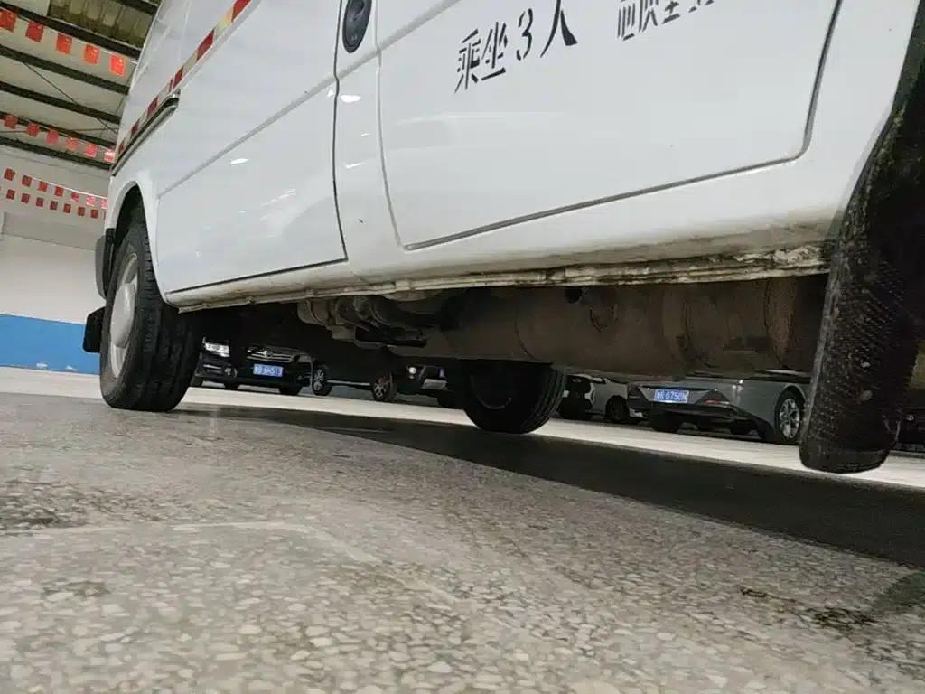 Teshun 2019 2.8T Commercial Vehicle Short Wheelbase Mid-Roof 3-Seater National VI JX493 — миниатюра 21