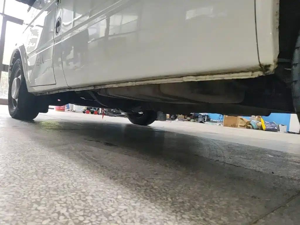 Teshun 2019 2.8T Commercial Vehicle Short Wheelbase Mid-Roof 3-Seater National VI JX493 — миниатюра 22