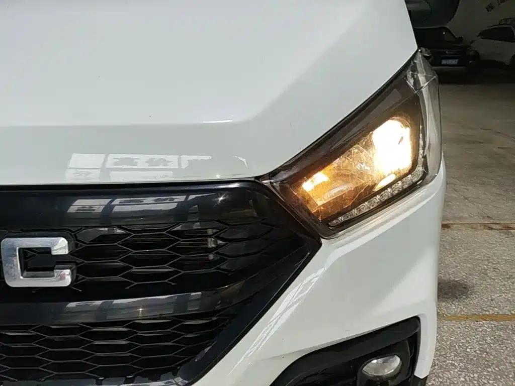 Teshun 2019 2.8T Commercial Vehicle Short Wheelbase Mid-Roof 3-Seater National VI JX493 — миниатюра 24