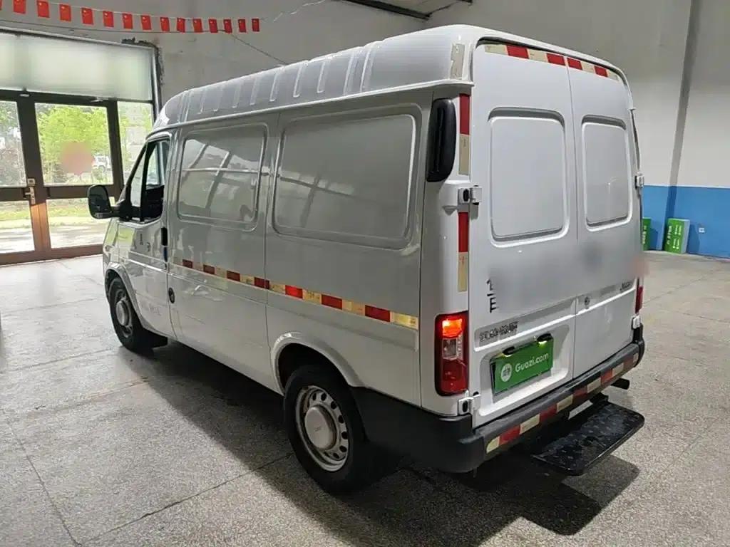 Teshun 2019 2.8T Commercial Vehicle Short Wheelbase Mid-Roof 3-Seater National VI JX493 — миниатюра 5