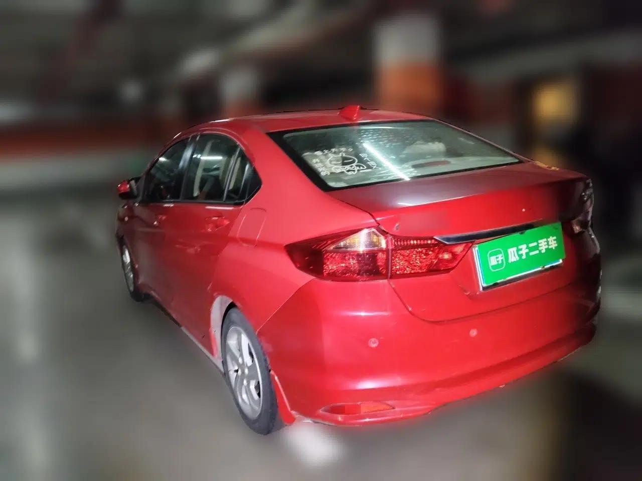 Honda City 2015 1.5L CVT Luxury Edition — миниатюра 4