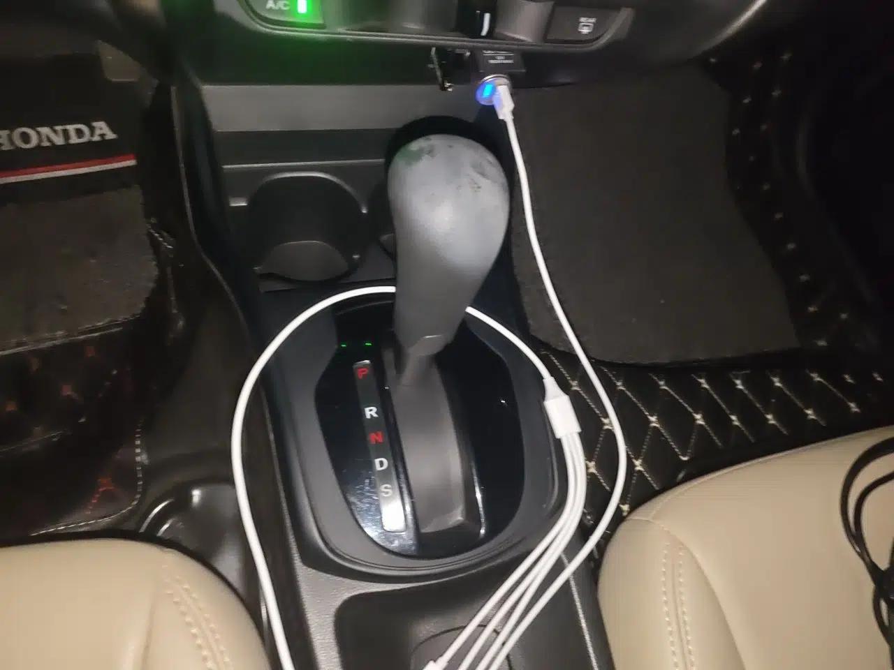 Honda City 2017 1.5L CVT Elite Edition — миниатюра 14