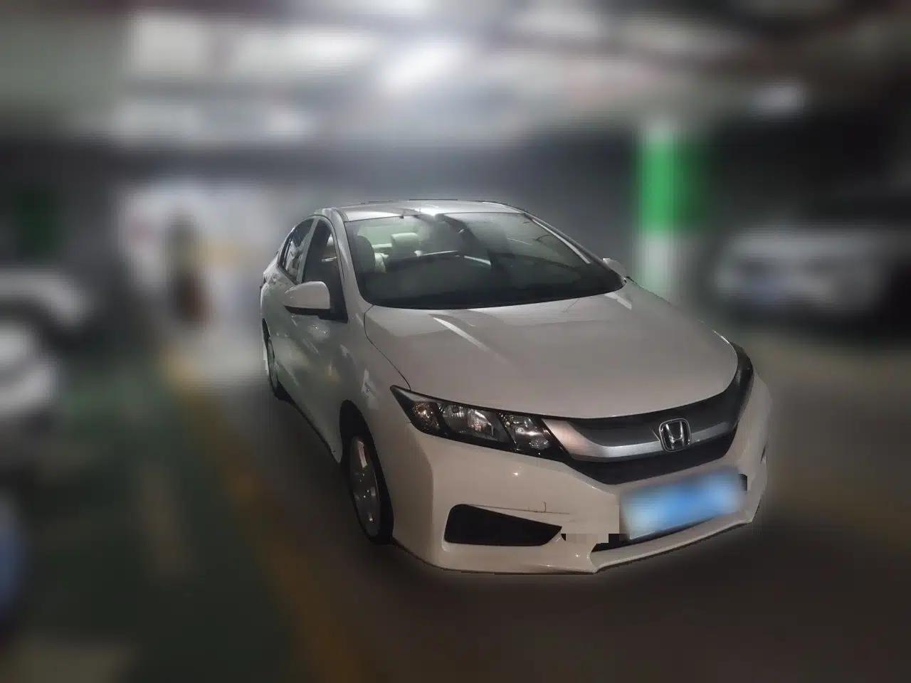 Honda City 2017 1.5L CVT Elite Edition — миниатюра 3