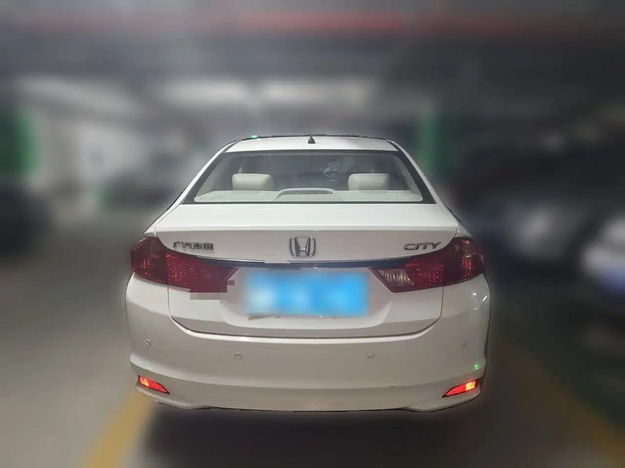 Honda City 2017 1.5L CVT Elite Edition — миниатюра 5