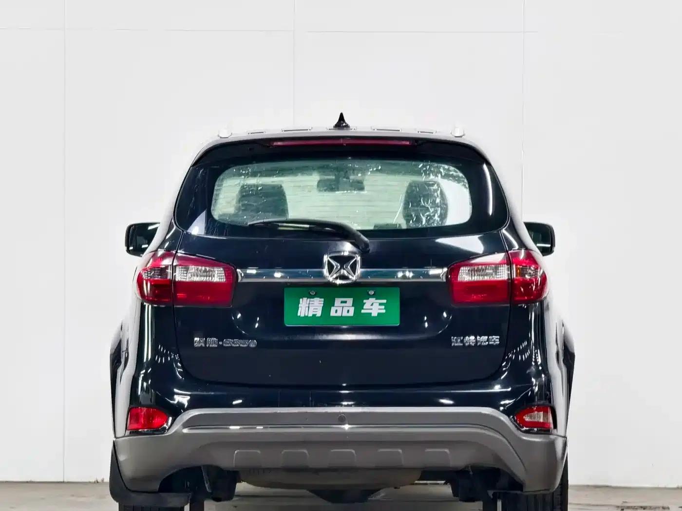 Yusheng S350 2016 2.0T Automatic 2WD Gasoline Luxury Sunroof Edition 5-Seater — миниатюра 5