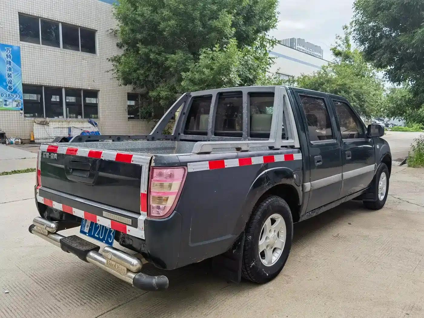 Baodian 2015 2.8T New Fashion Diesel 2WD Luxury Edition JX493ZLQ4C — миниатюра 5