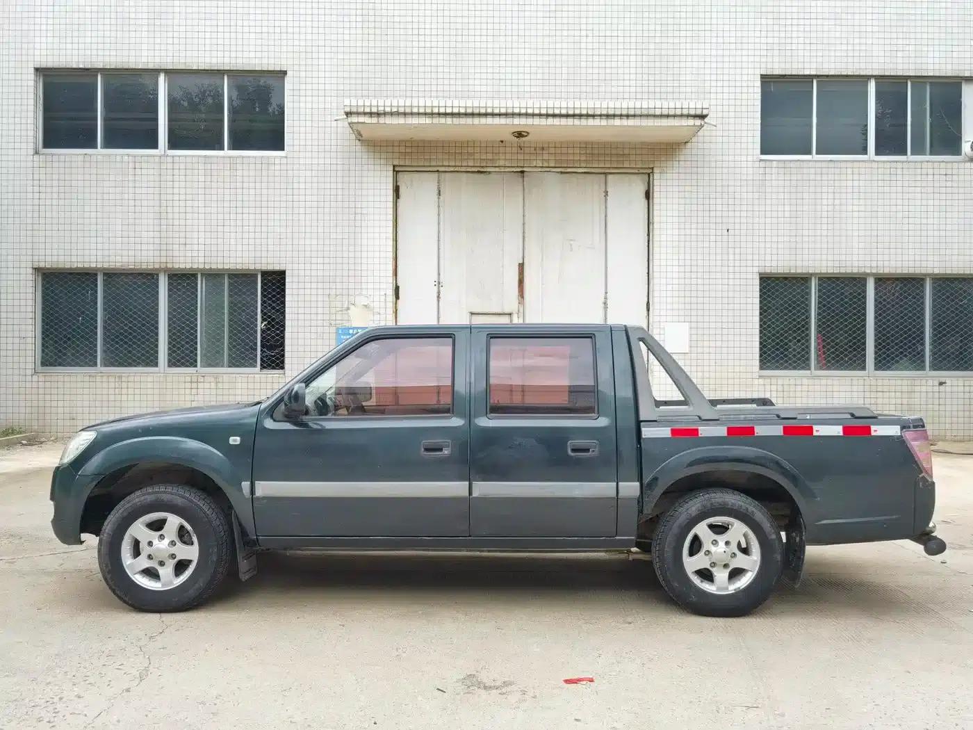 Baodian 2015 2.8T New Fashion Diesel 2WD Luxury Edition JX493ZLQ4C — миниатюра 10