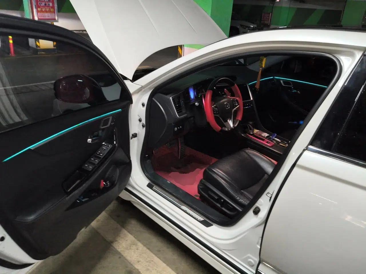 Honda Spirior 2017 2.4L Luxury Edition — миниатюра 16